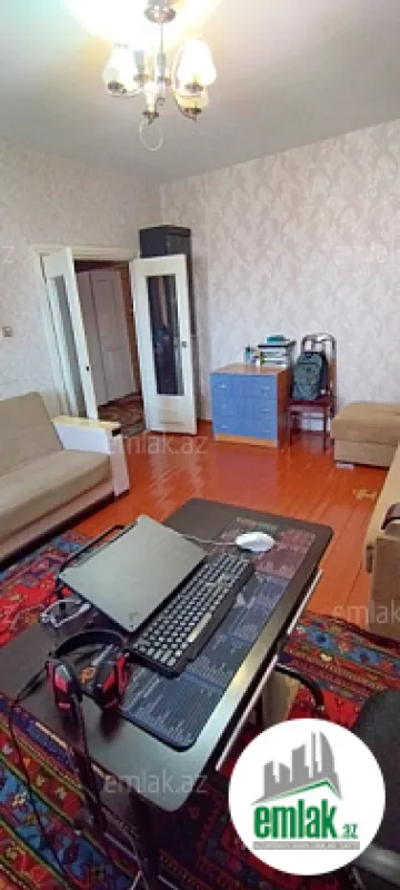 Satılır 3 otaqlı köhnə tikili 85 m²