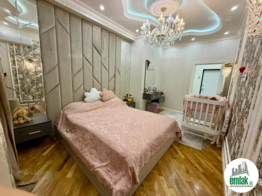 Satılır 2 otaqlı yeni tikili 65 m²