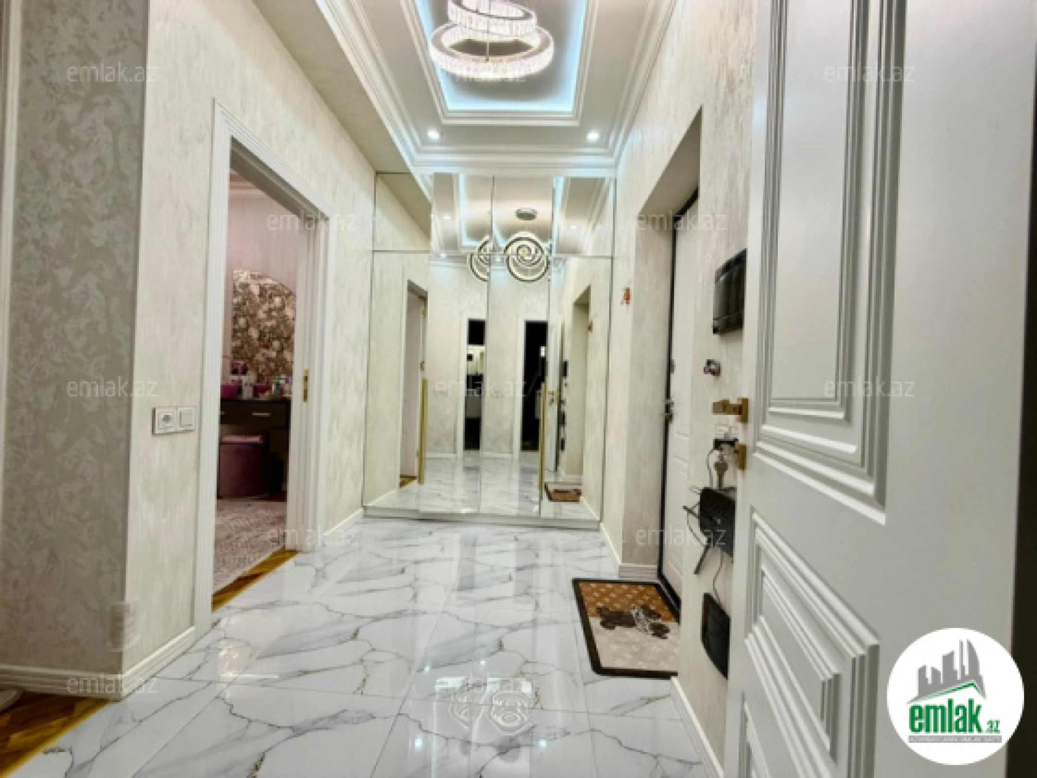 Satılır 2 otaqlı yeni tikili 65 m²