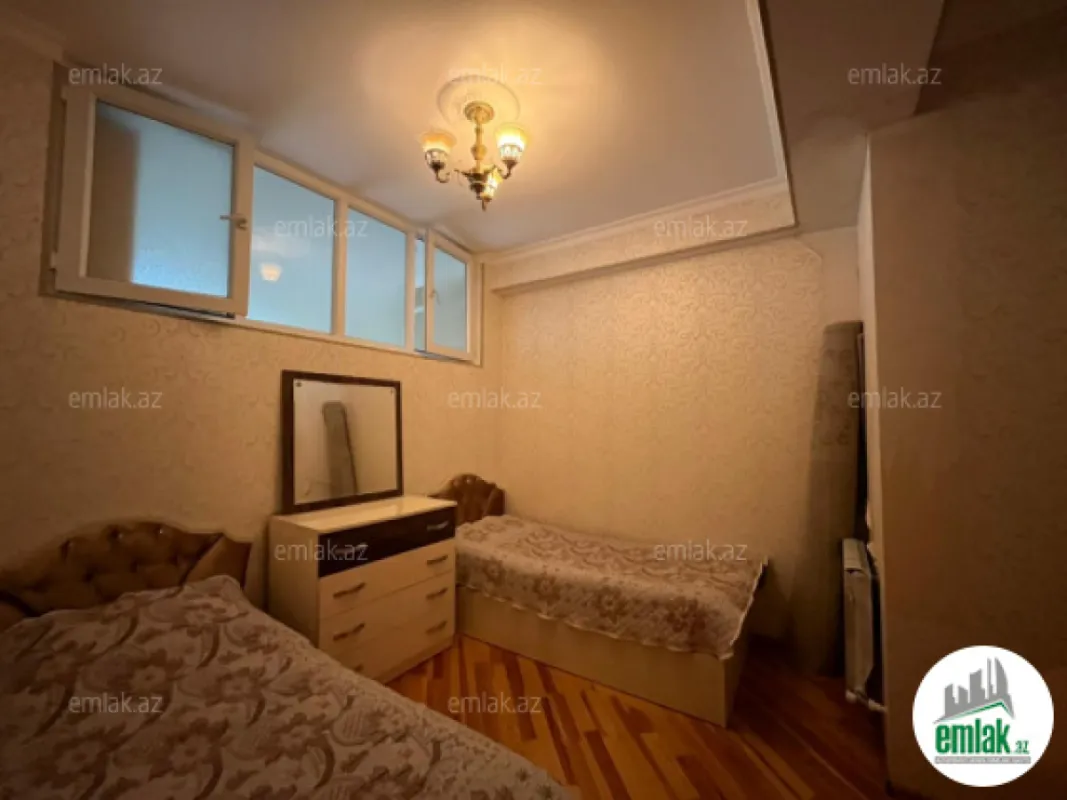 Satılır 2 otaqlı yeni tikili 66 m²