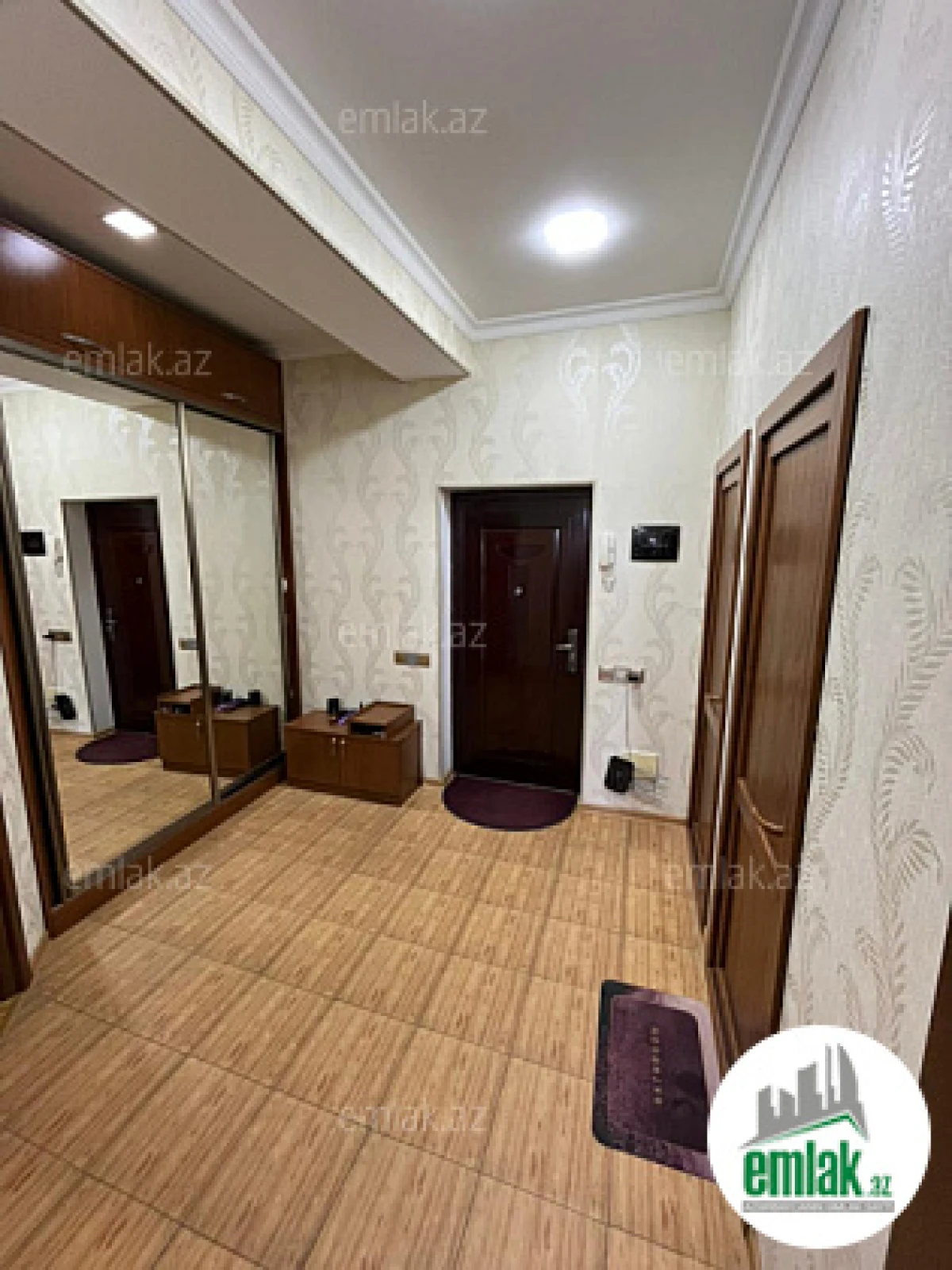 Satılır 2 otaqlı yeni tikili 66 m²