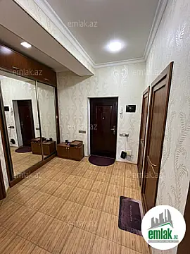 Satılır 2 otaqlı yeni tikili 66 m²