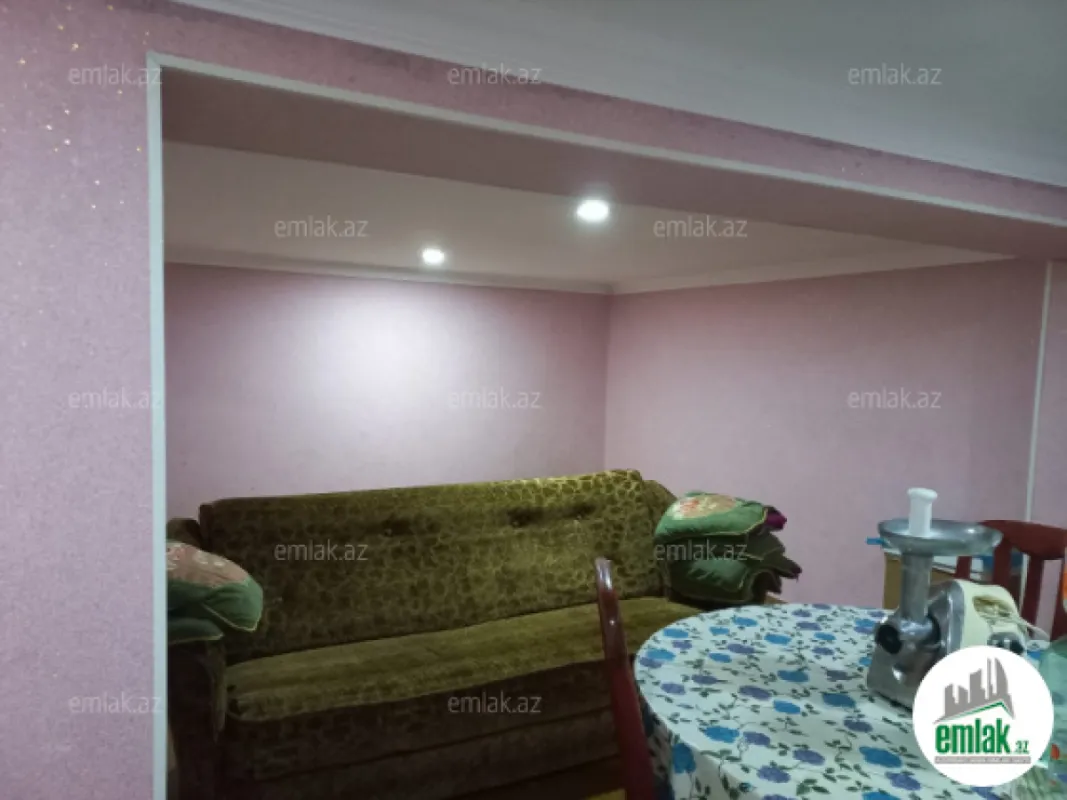 Satılır 10 otaqlı yeni tikili 181.9 m²