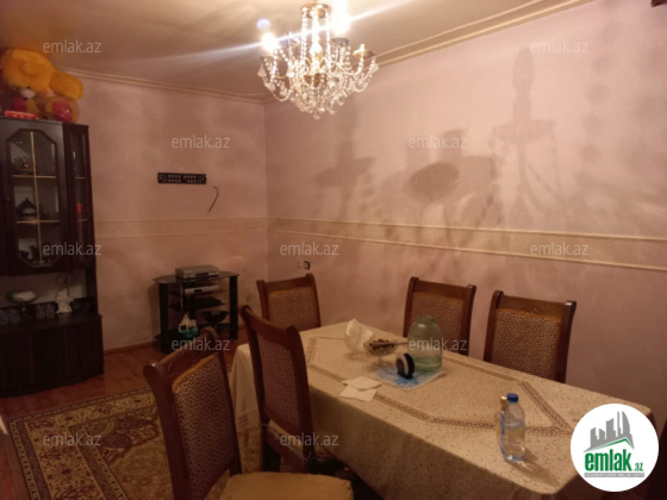 Satılır 10 otaqlı yeni tikili 181.9 m²