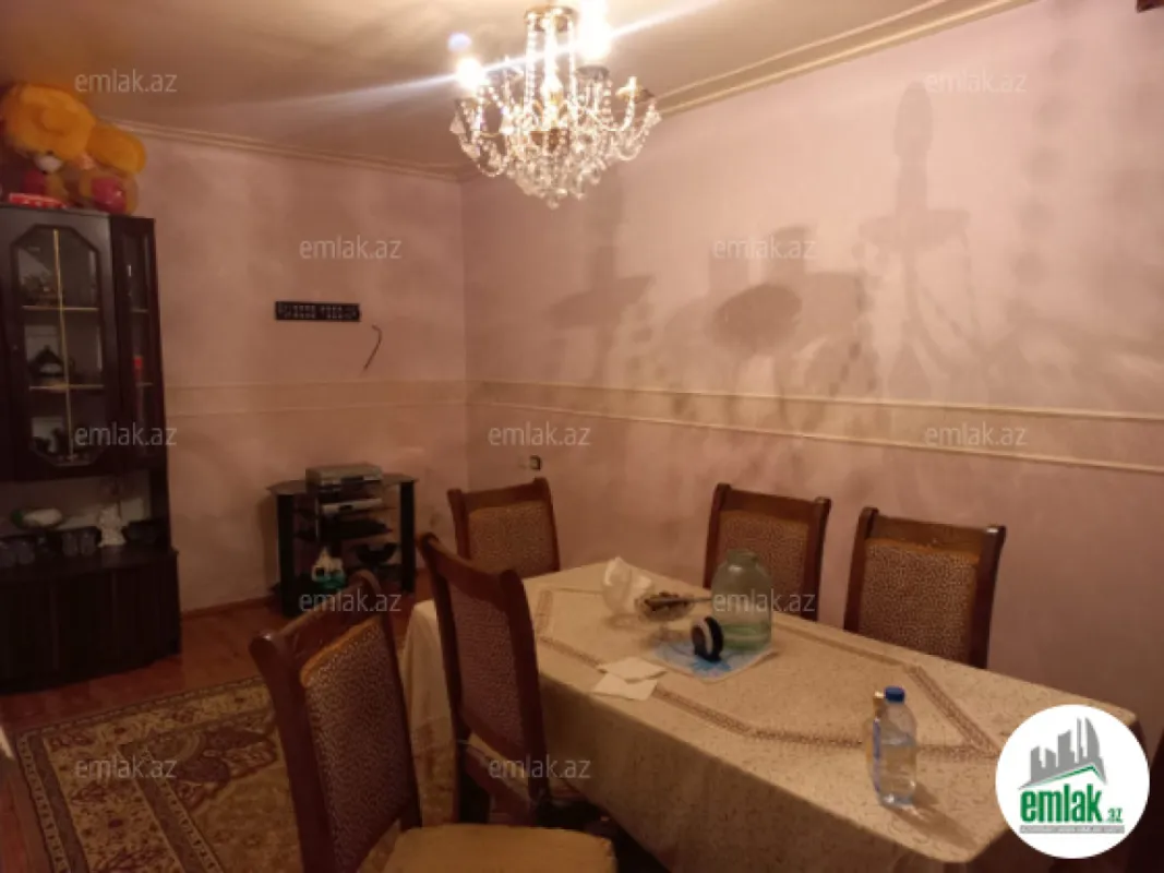 Satılır 10 otaqlı yeni tikili 181.9 m²