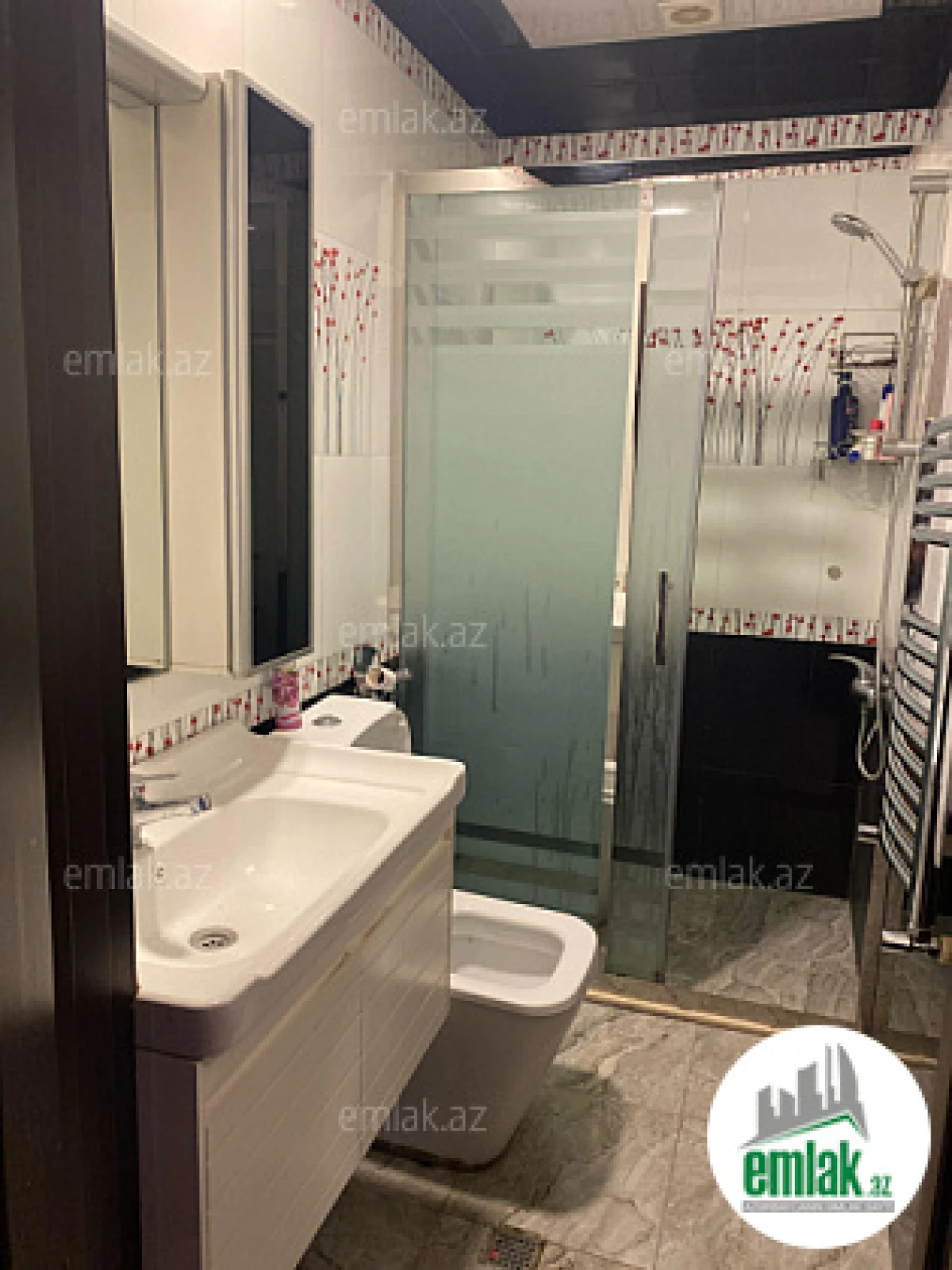 Satılır 3 otaqlı yeni tikili 78 m²