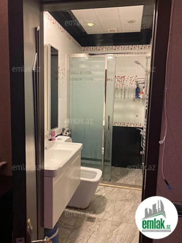 Satılır 3 otaqlı yeni tikili 78 m²