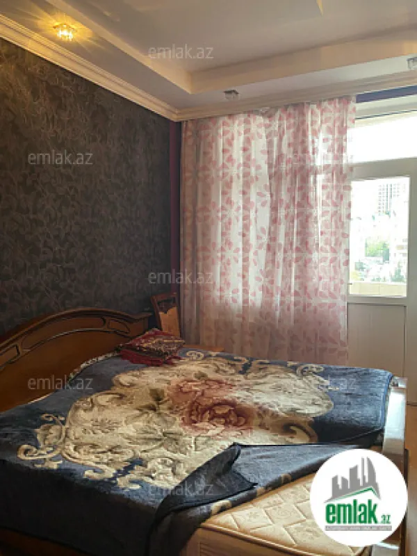 Satılır 3 otaqlı yeni tikili 78 m²