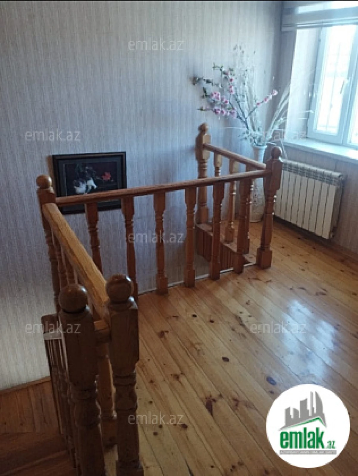 Satılır 7 otaqlı həyət evi 272 m²