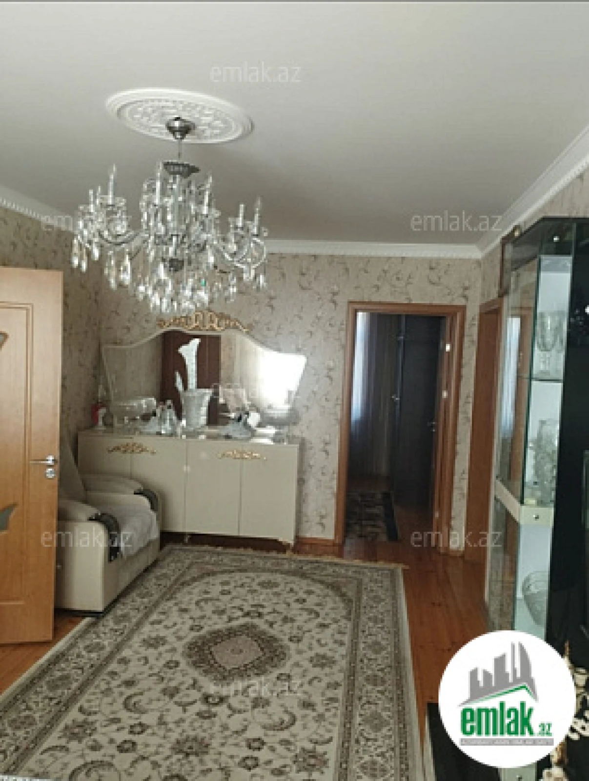 Satılır 7 otaqlı həyət evi 272 m²