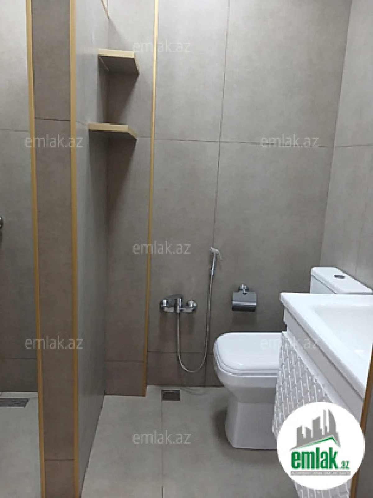 Satılır 2 otaqlı yeni tikili 53 m²