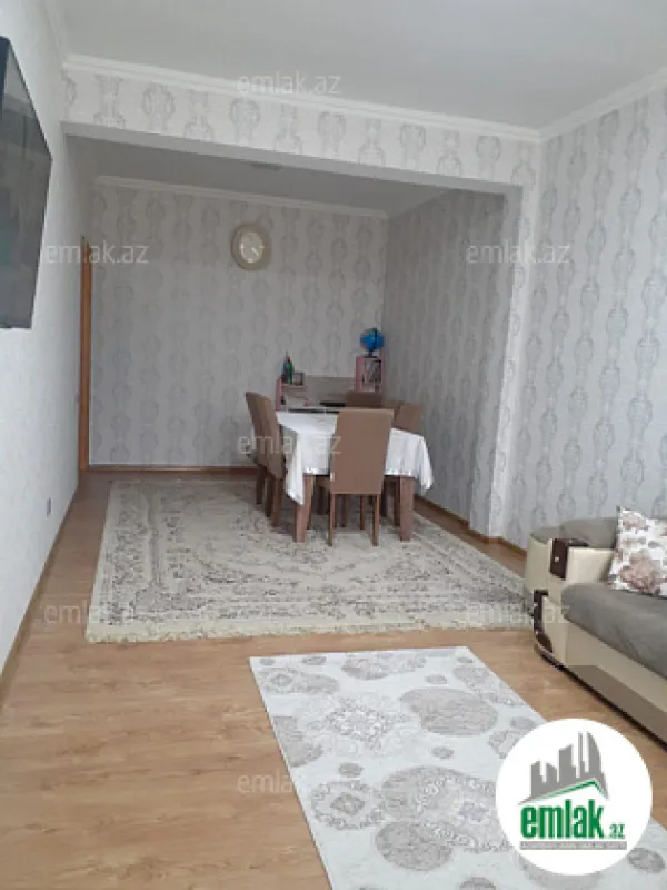 Satılır 2 otaqlı yeni tikili 72 m²