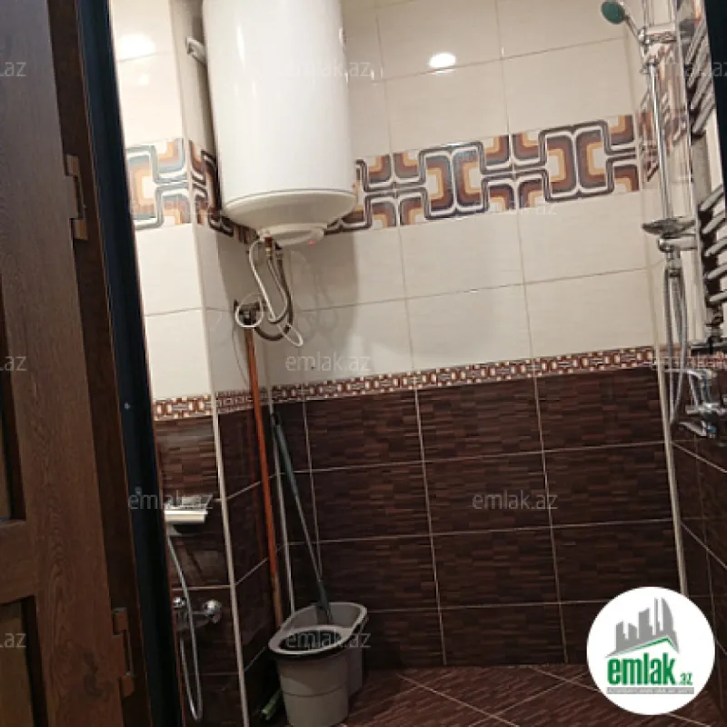 Satılır 2 otaqlı yeni tikili 72 m²