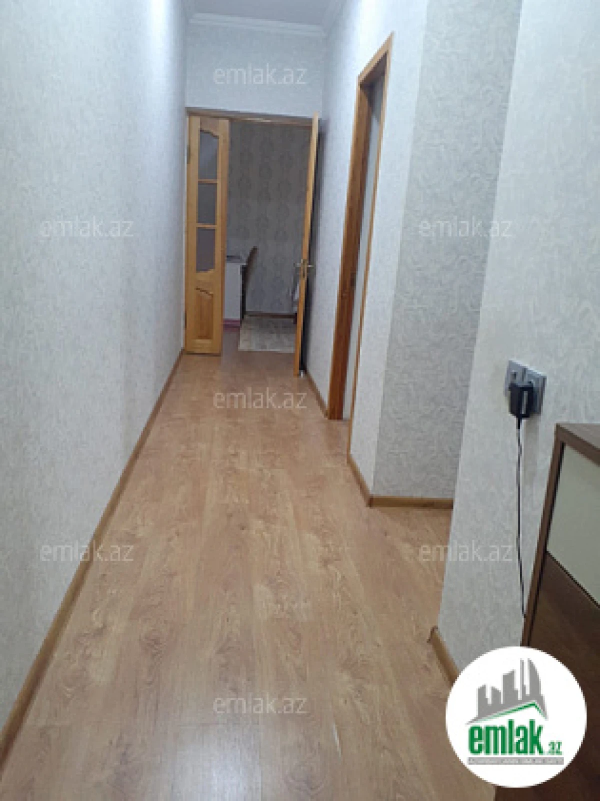 Satılır 2 otaqlı yeni tikili 72 m²