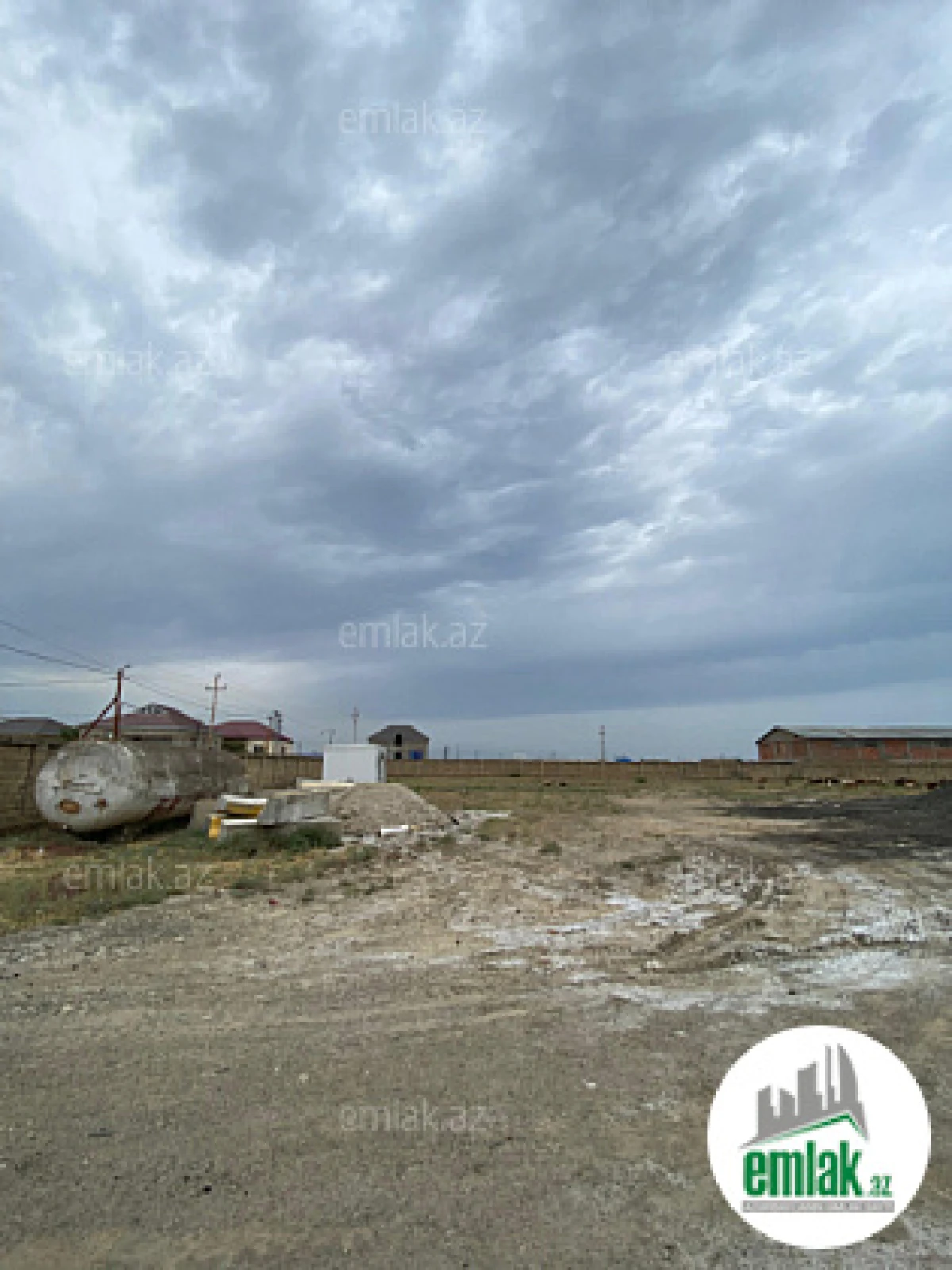 Satılır torpaq sahəsi 65 m²