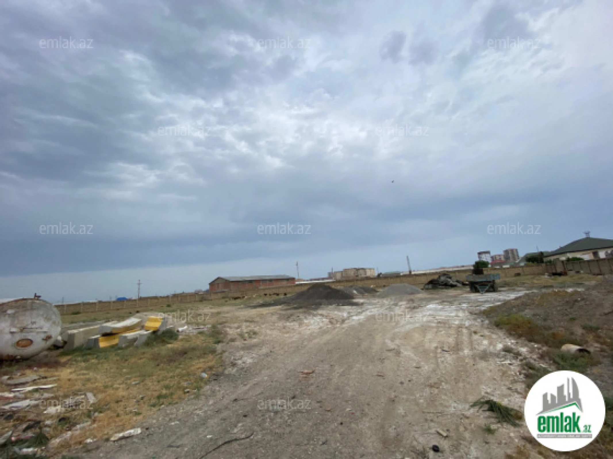 Satılır torpaq sahəsi 65 m²