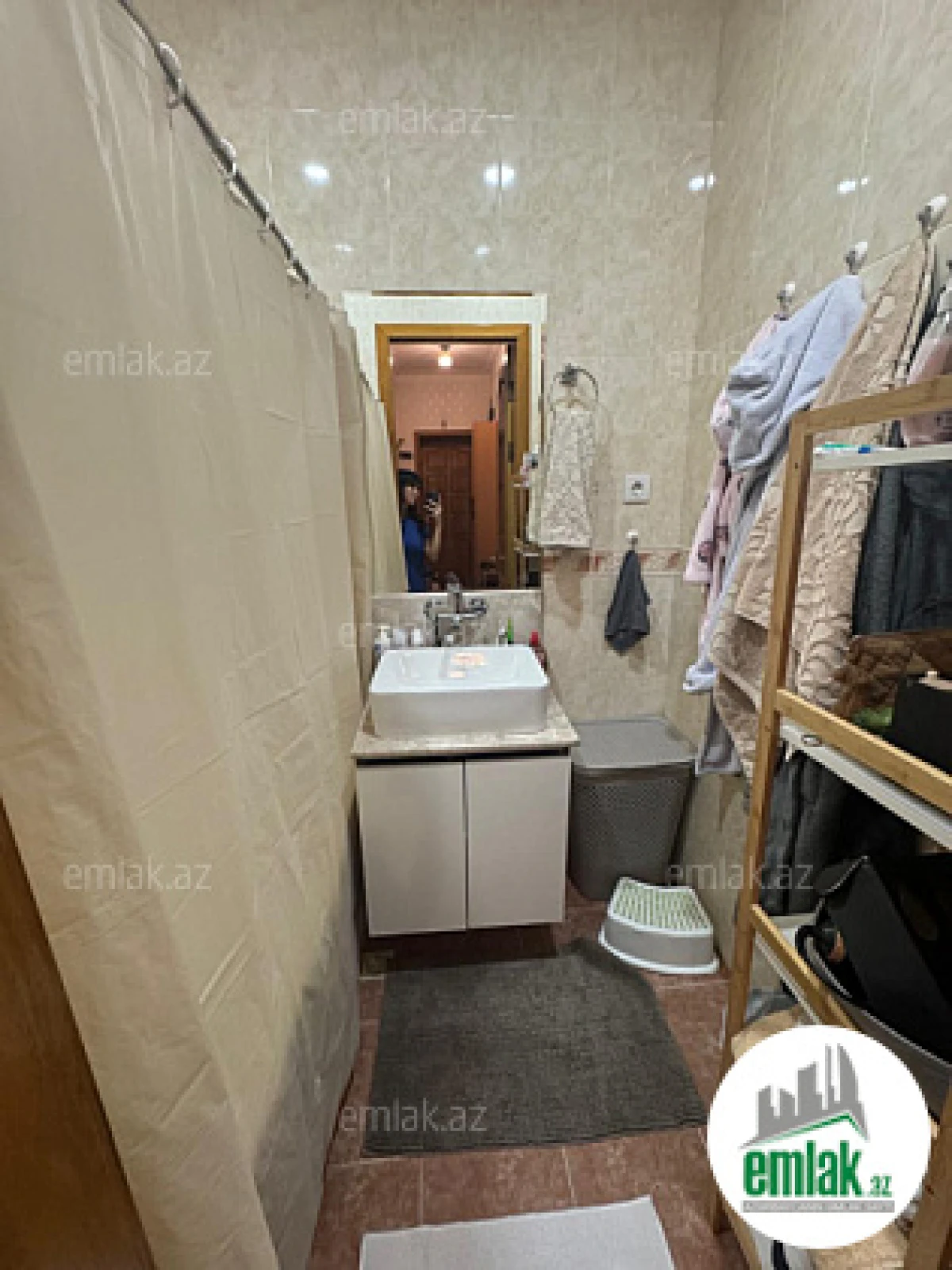 Satılır 3 otaqlı köhnə tikili 90 m²