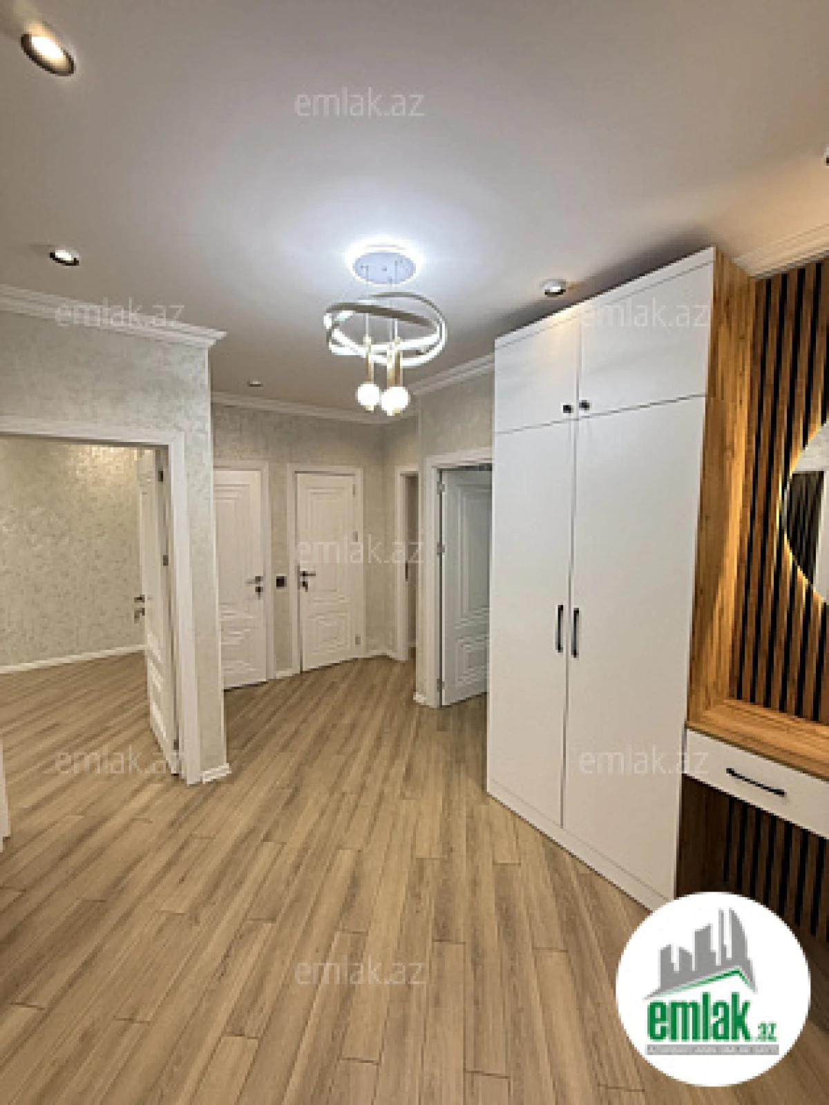 Satılır 3 otaqlı köhnə tikili 85 m²