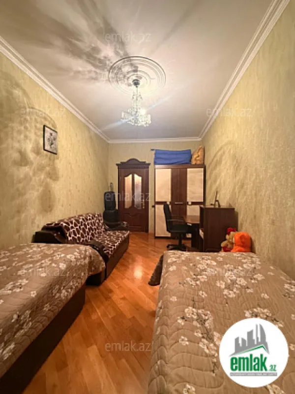 Satılır 3 otaqlı yeni tikili 118 m²