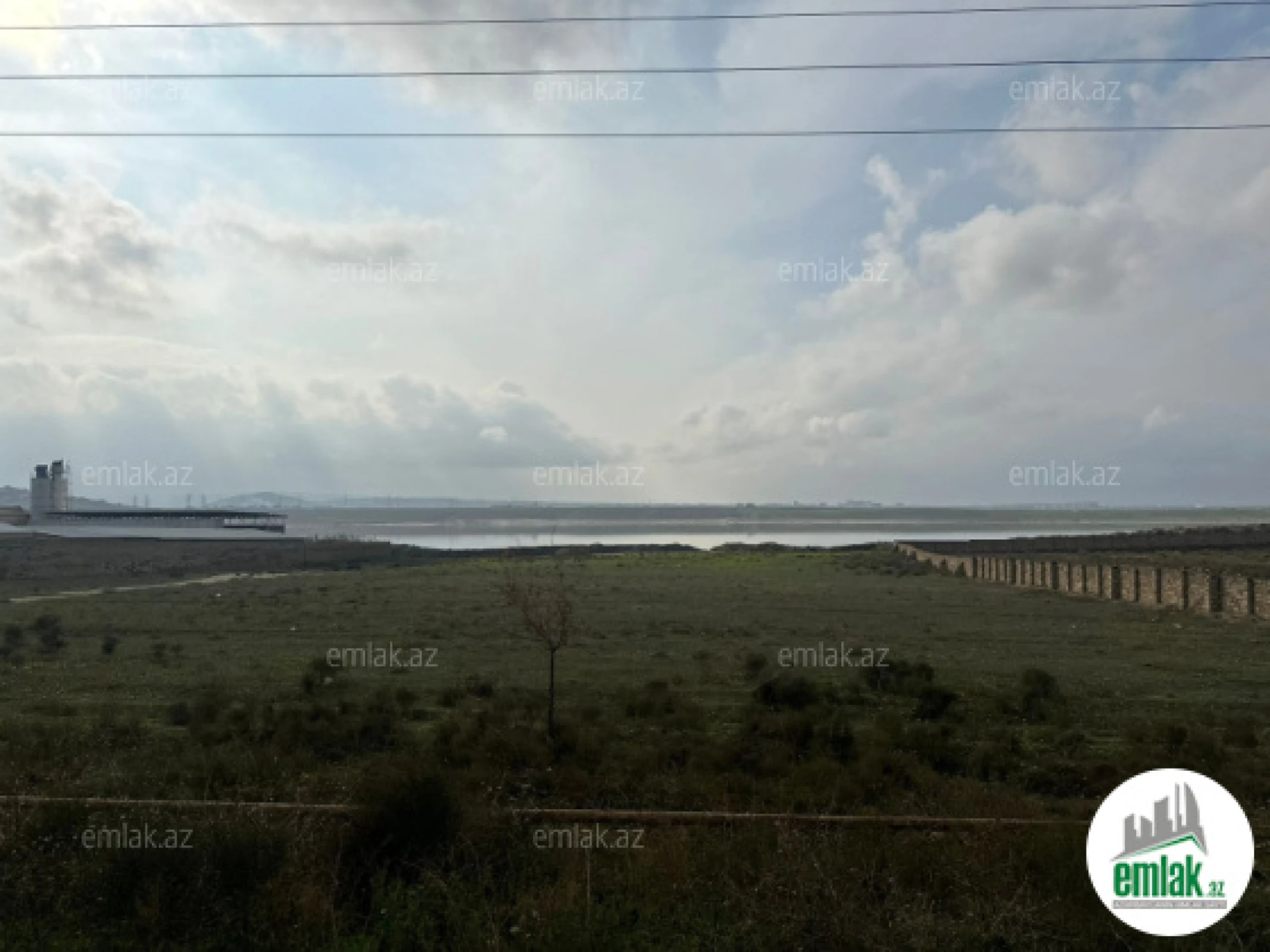 Satılır torpaq sahəsi 100 m²