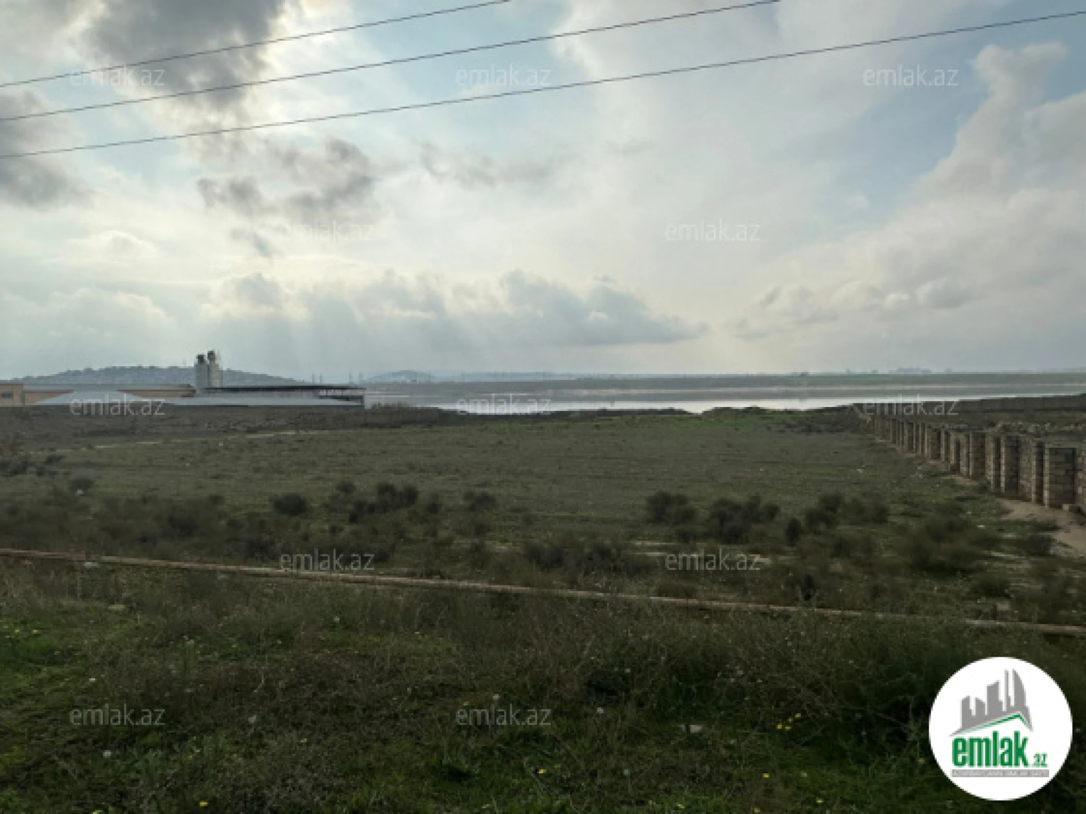 Satılır torpaq sahəsi 100 m²