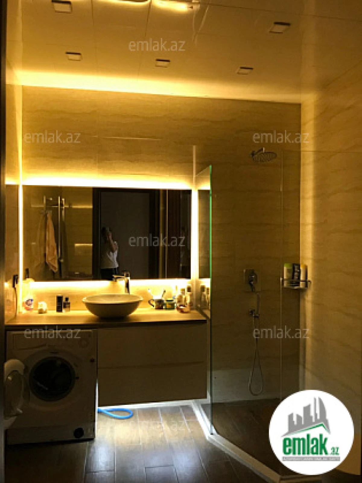 Satılır 3 otaqlı yeni tikili 110 m²