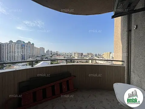 Satılır 3 otaqlı yeni tikili 110 m²