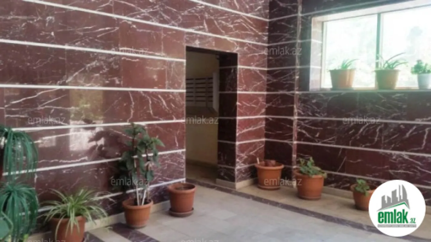 Satılır 3 otaqlı yeni tikili 110 m²