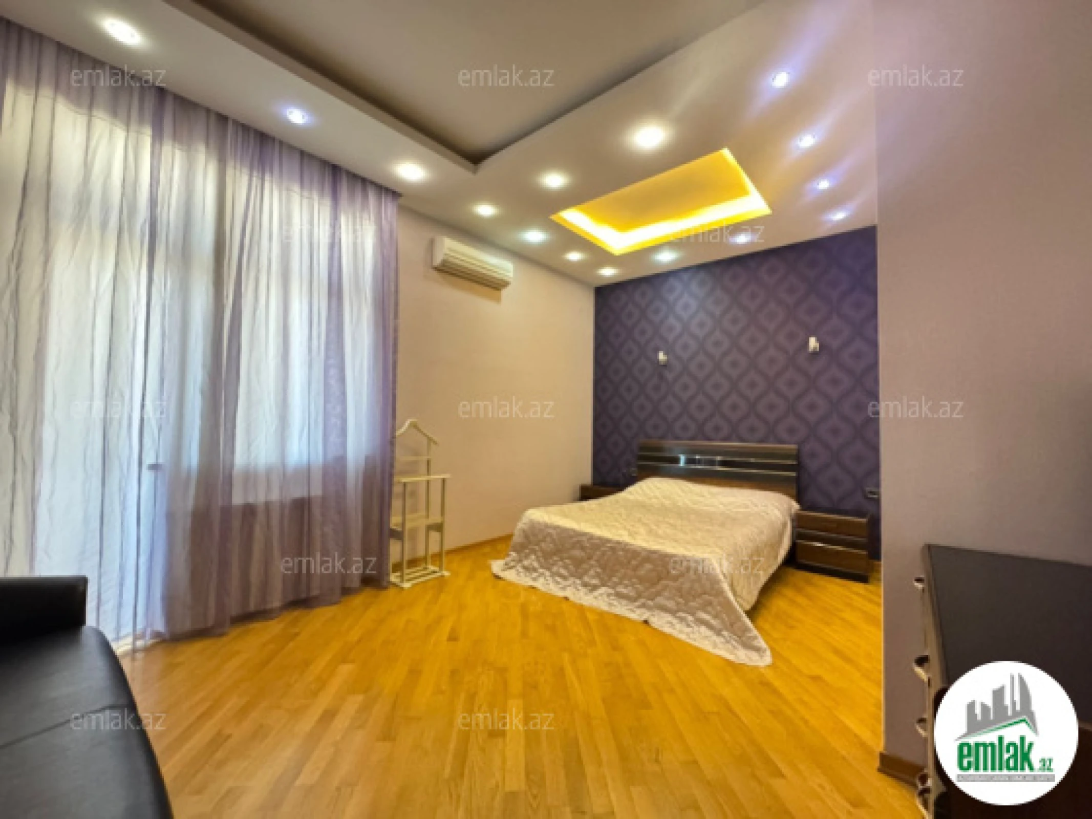 Satılır 3 otaqlı yeni tikili 110 m²