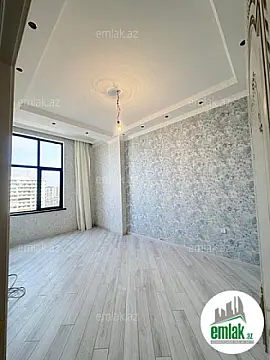 Satılır 2 otaqlı köhnə tikili 85 m²