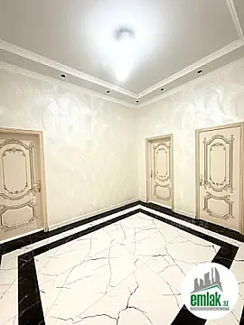 Satılır 2 otaqlı köhnə tikili 85 m²