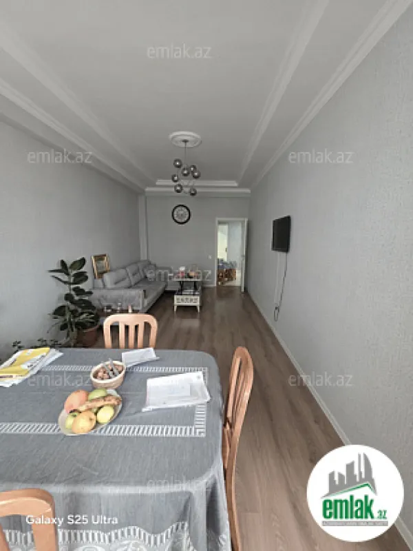 Satılır 2 otaqlı yeni tikili 77 m²