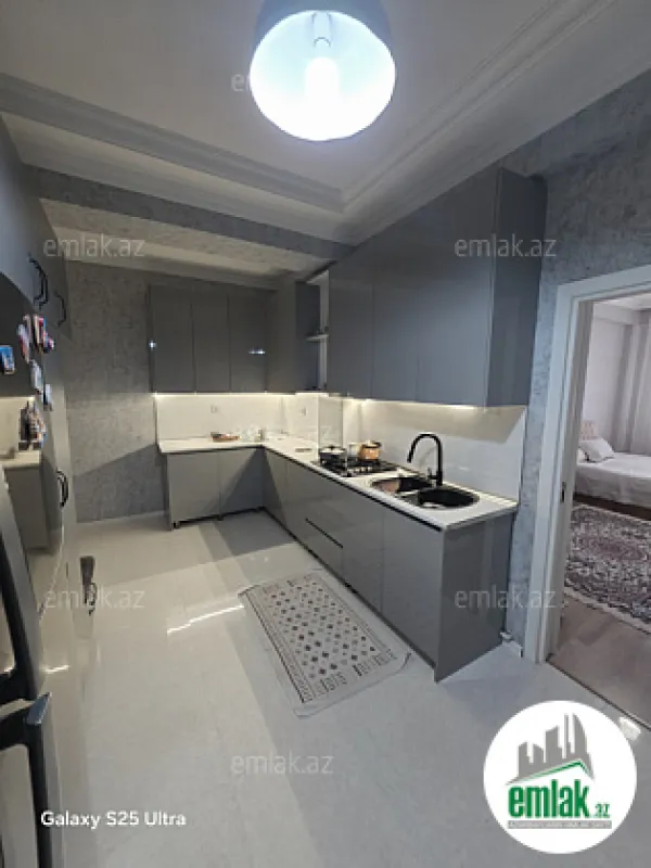 Satılır 2 otaqlı yeni tikili 77 m²