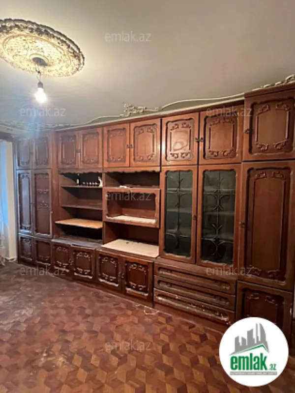 Satılır 3 otaqlı köhnə tikili 62 m²