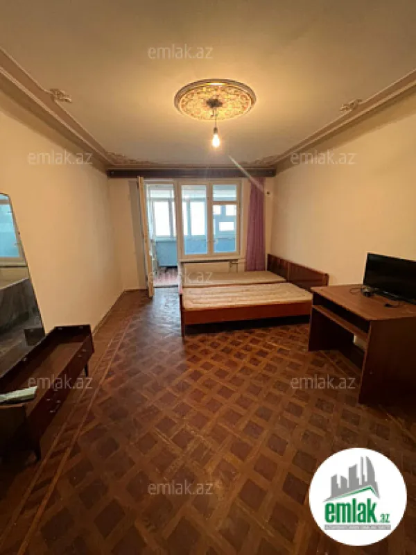 Satılır 3 otaqlı köhnə tikili 62 m²