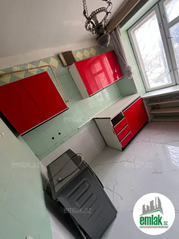 Satılır 3 otaqlı köhnə tikili 62 m²