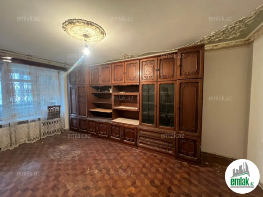 Satılır 3 otaqlı köhnə tikili 62 m²