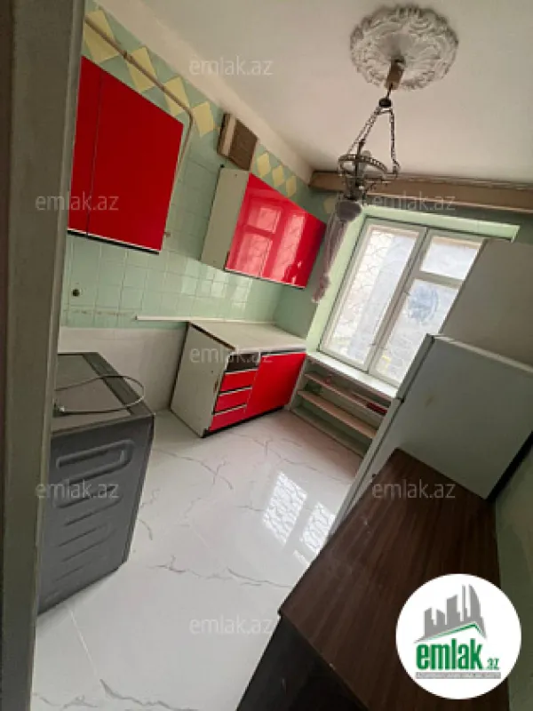 Satılır 3 otaqlı köhnə tikili 62 m²