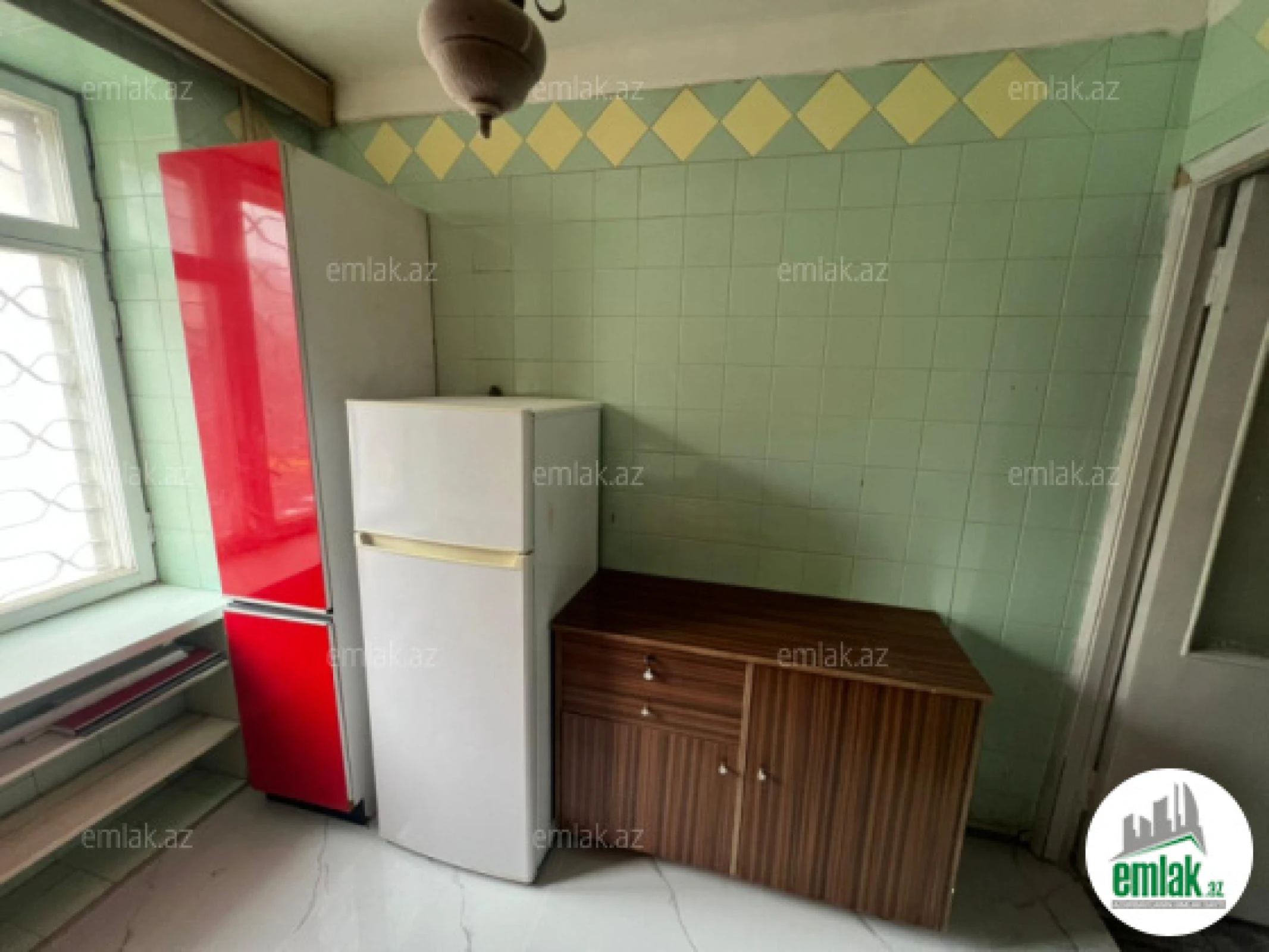 Satılır 3 otaqlı köhnə tikili 62 m²
