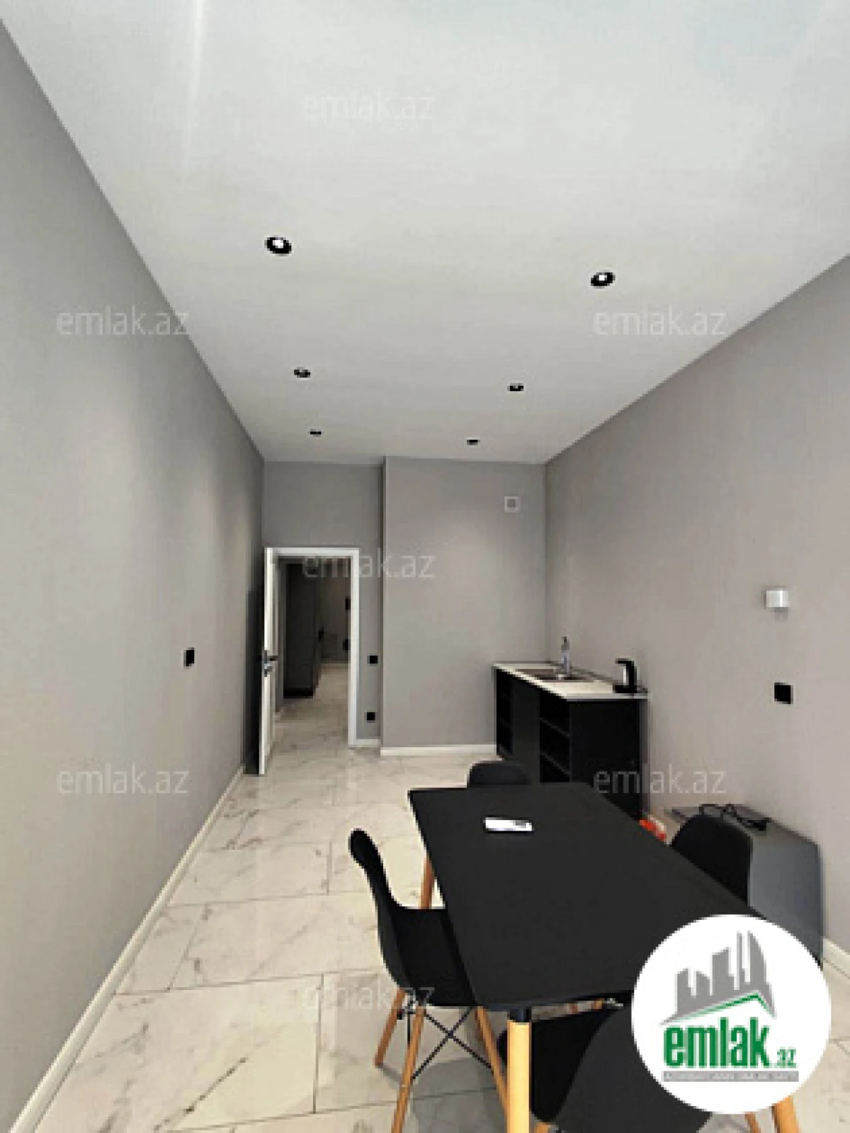 Satılır 2 otaqlı yeni tikili 117 m²