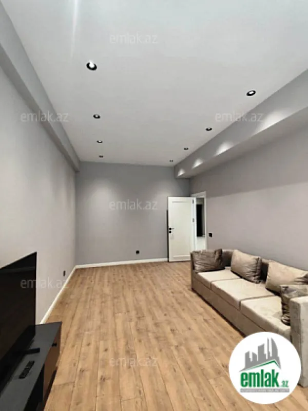 Satılır 2 otaqlı yeni tikili 117 m²
