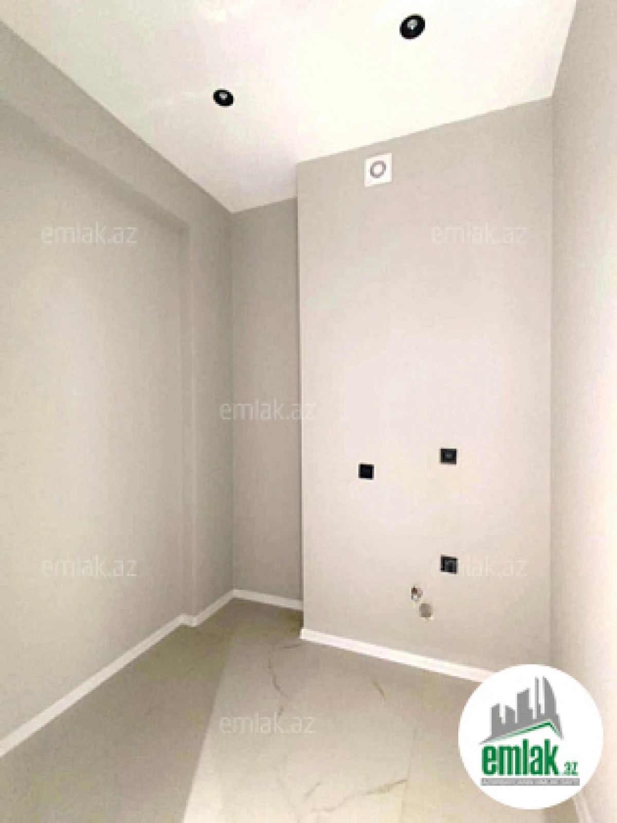 Satılır 2 otaqlı yeni tikili 117 m²