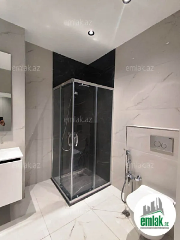 Satılır 2 otaqlı yeni tikili 117 m²