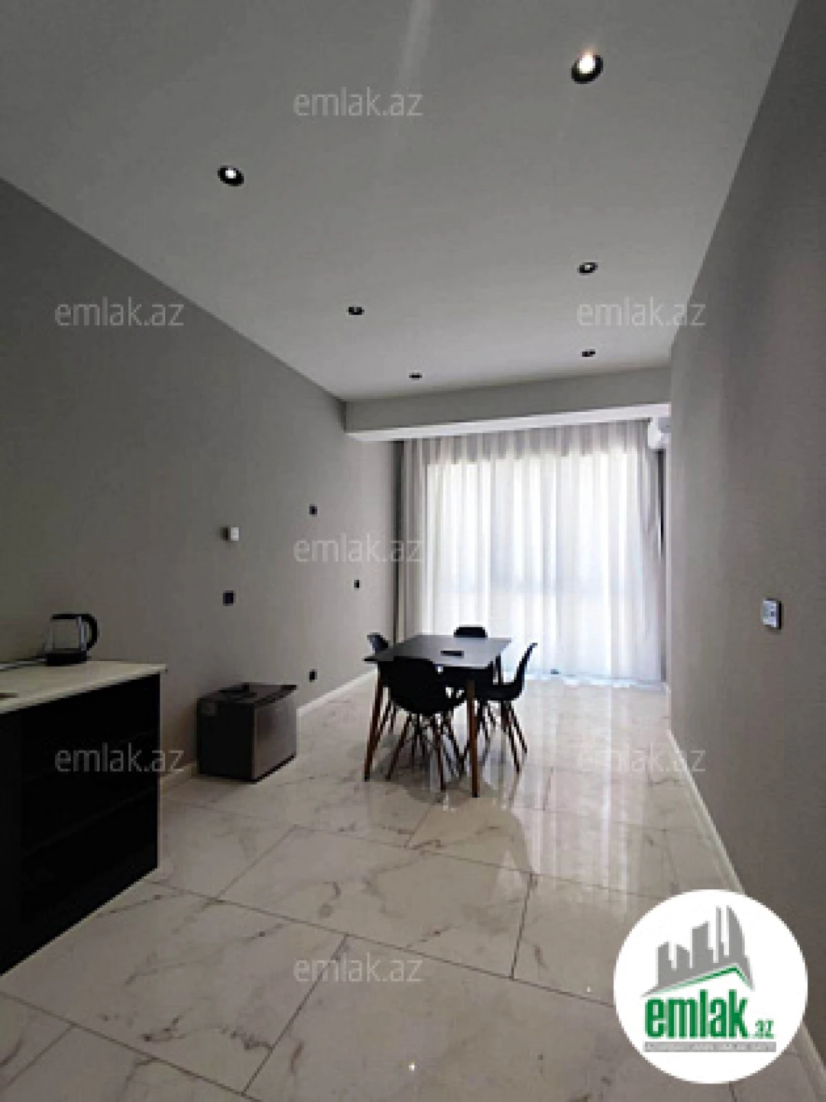 Satılır 2 otaqlı yeni tikili 117 m²