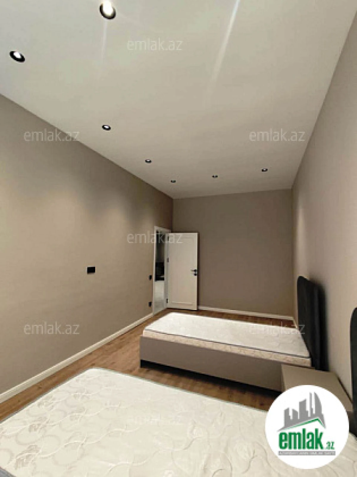 Satılır 2 otaqlı yeni tikili 117 m²