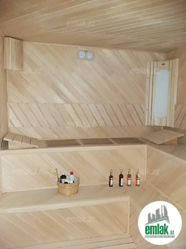 Satılır 5 otaqlı həyət evi 500 m²