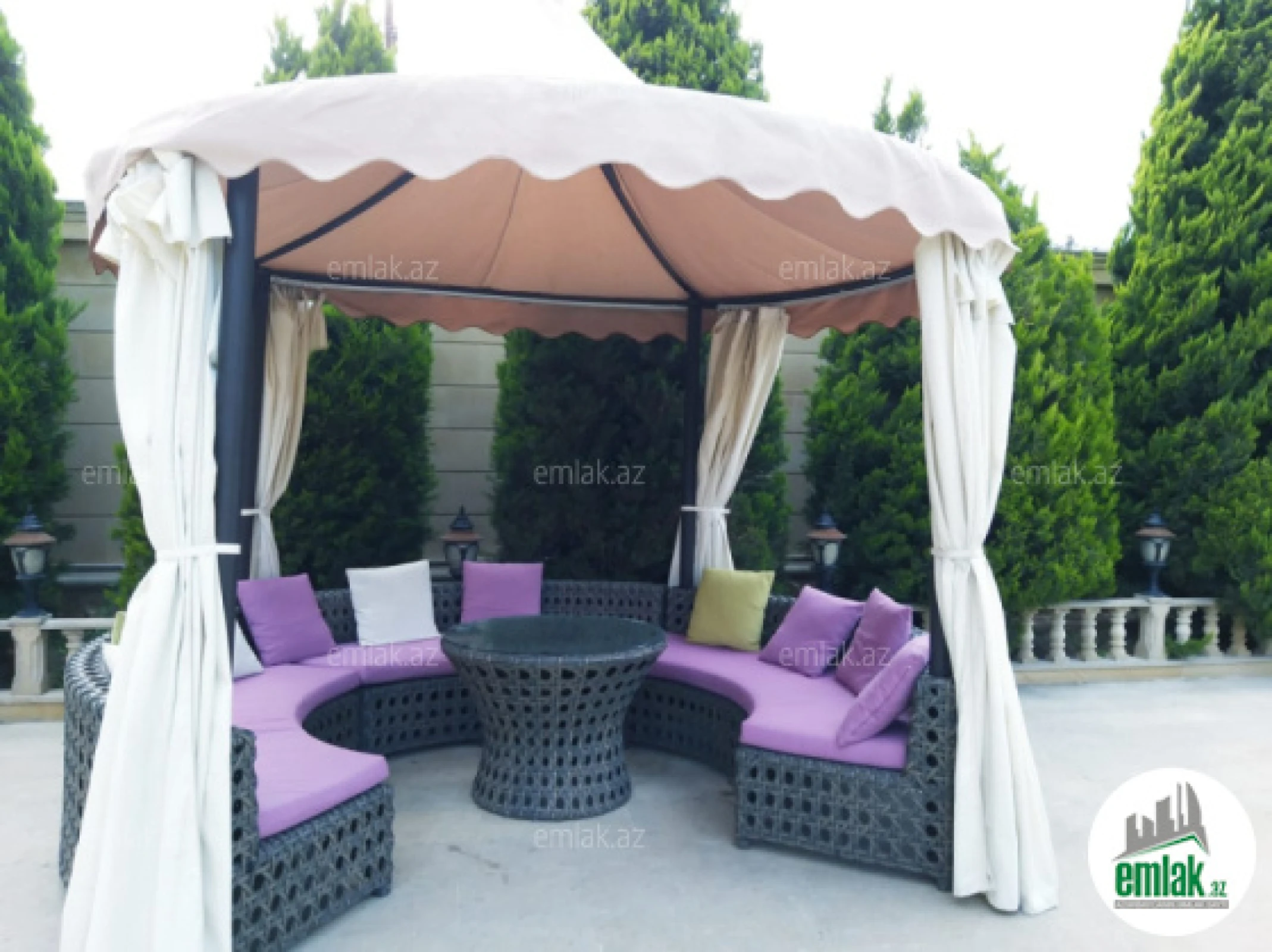 Satılır 5 otaqlı həyət evi 500 m²