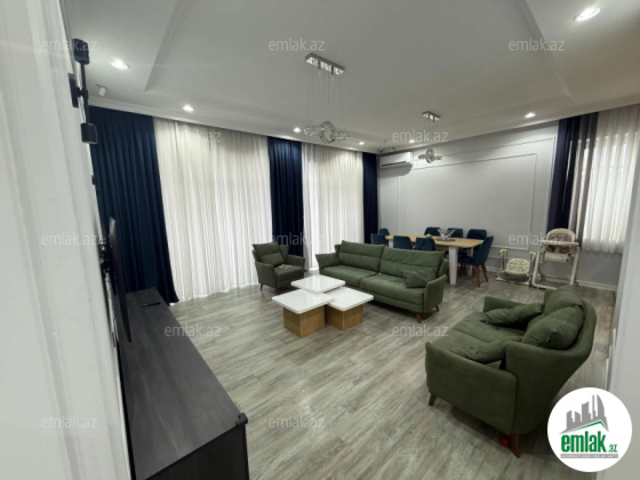 Satılır 5 otaqlı mənzil 142 m²