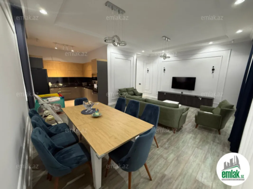 Satılır 5 otaqlı mənzil 142 m²