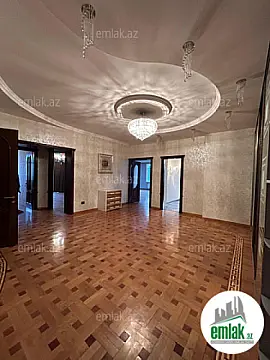 Satılır 4 otaqlı yeni tikili 220 m²